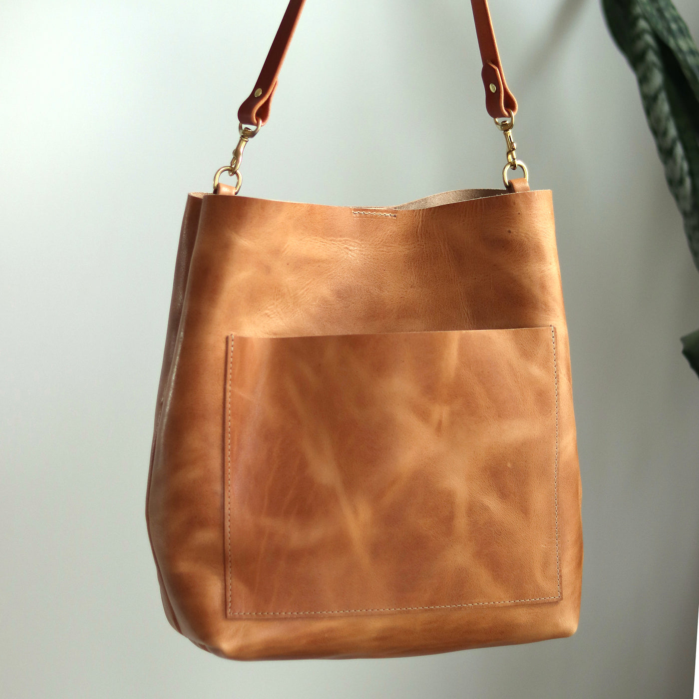 Leather Day Bag - Distressed Brown