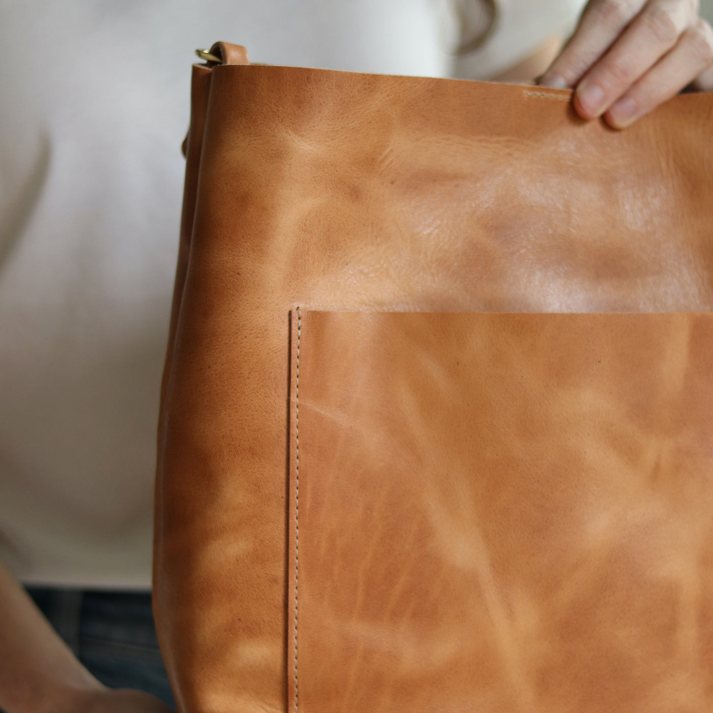 Leather Day Bag - Distressed Brown