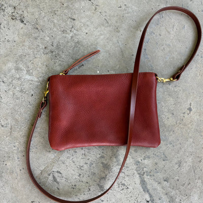 Small Leather Crossbody Clutch Bag - Red Pebble