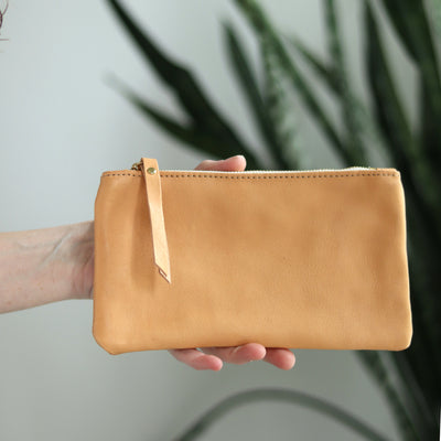 SALE Personalized Leather Zip Clutch - Beige Pebble