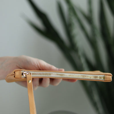 SALE Personalized Leather Zip Clutch - Beige Pebble
