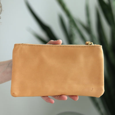 SALE Personalized Leather Zip Clutch - Beige Pebble