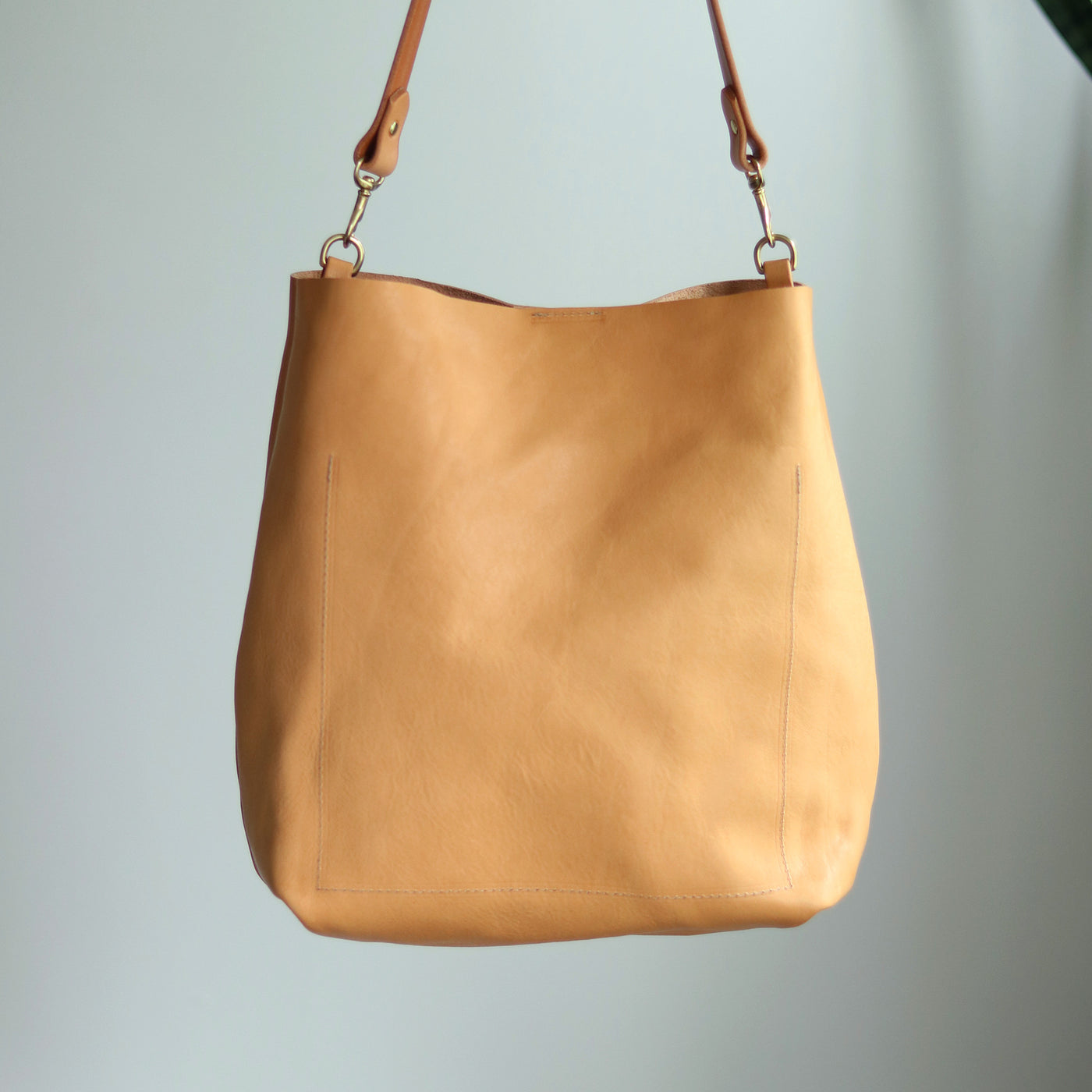 Summer Seconds Sale - Leather Day Bag - Beige No. 1