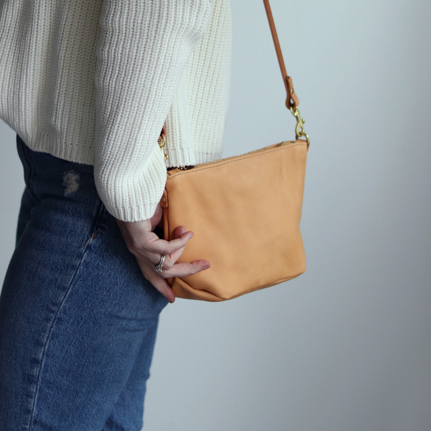 Summer Seconds Sale - Small Leather Convertible Crossbody Clutch Bag - Beige No. 5