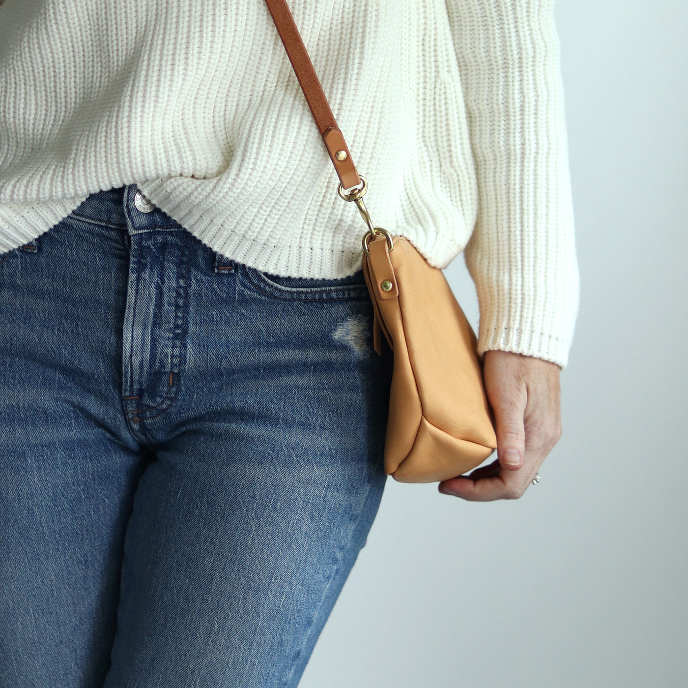 Summer Seconds Sale - Small Leather Convertible Crossbody Clutch Bag - Beige No. 7