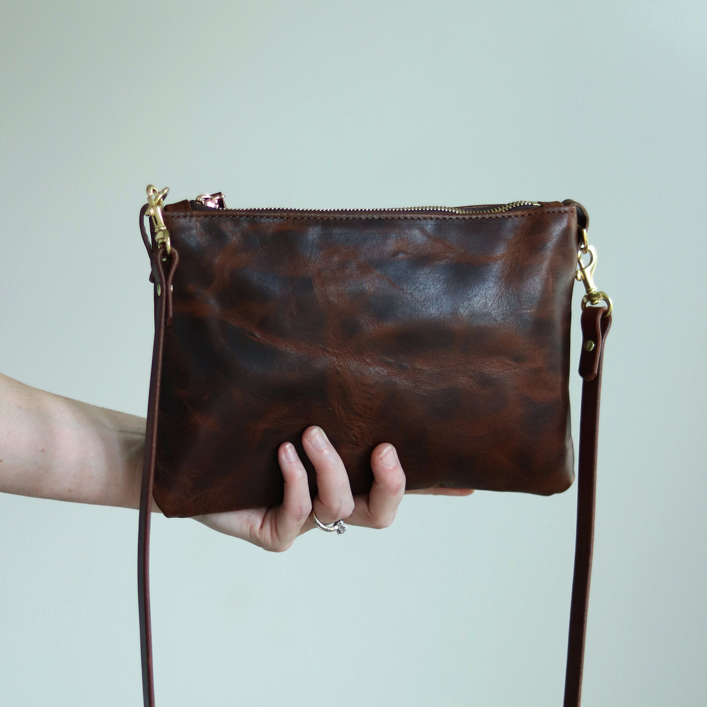 Small Leather Crossbody Clutch Bag - Dark Brown Pull-Up