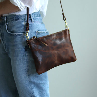 Small Leather Crossbody Clutch Bag - Dark Brown Pull-Up