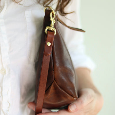 Summer Seconds Sale - Small Leather Convertible Crossbody Clutch Bag - Dark Brown Pull Up No. 2