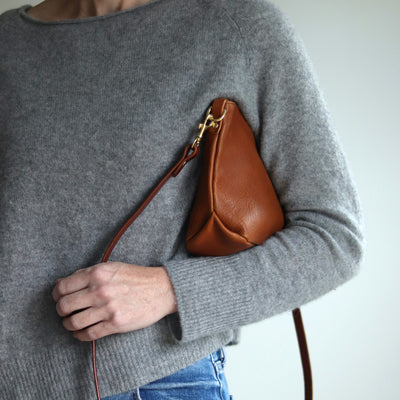 Small Leather Convertible Crossbody Clutch Bag - Brown Pebble