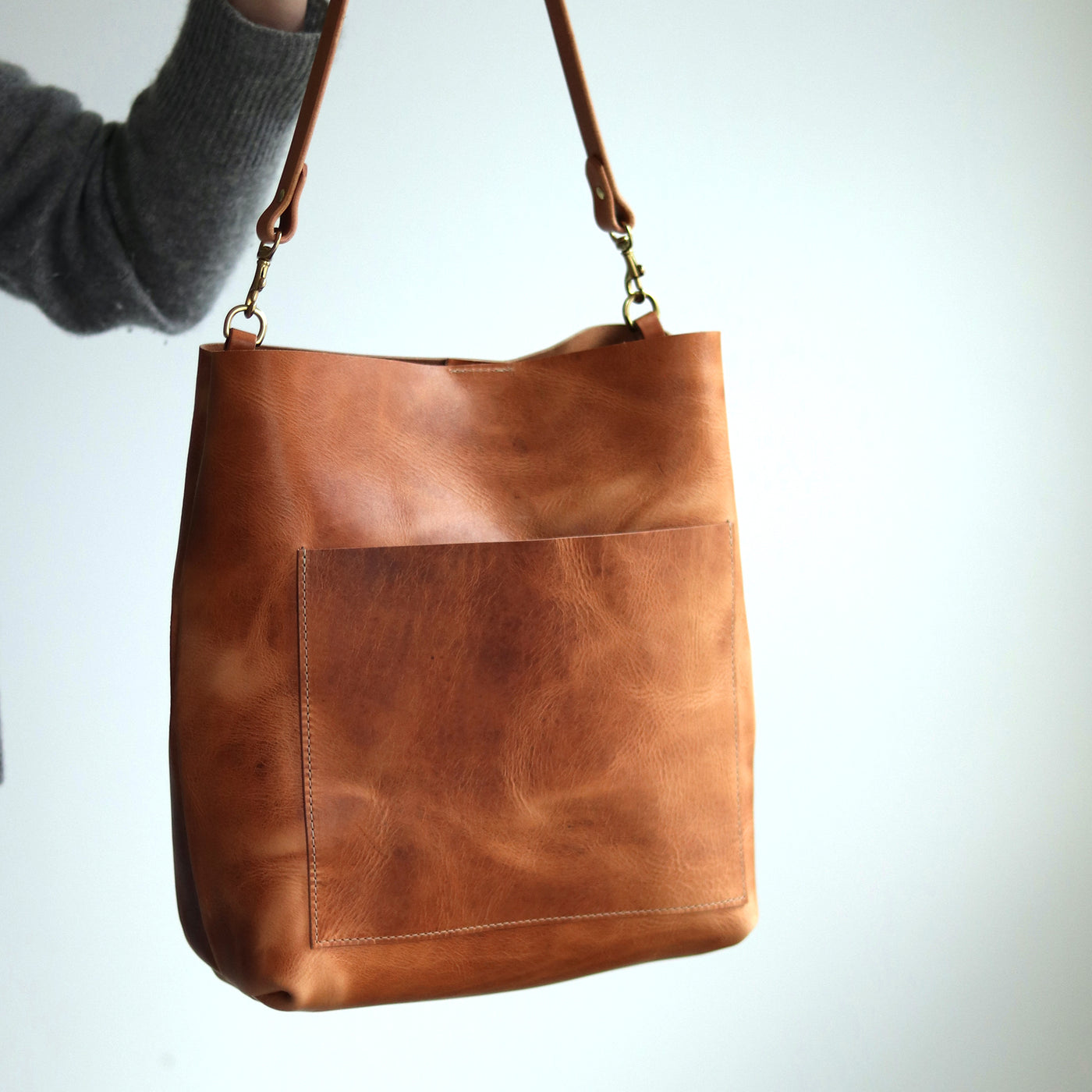 Leather Day Bag - Distressed Brown