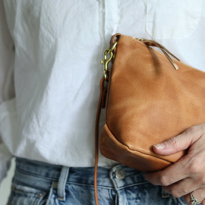 Summer Seconds Sale - Small Leather Convertible Crossbody Clutch Bag - Honey Brown Pull Up No. 2