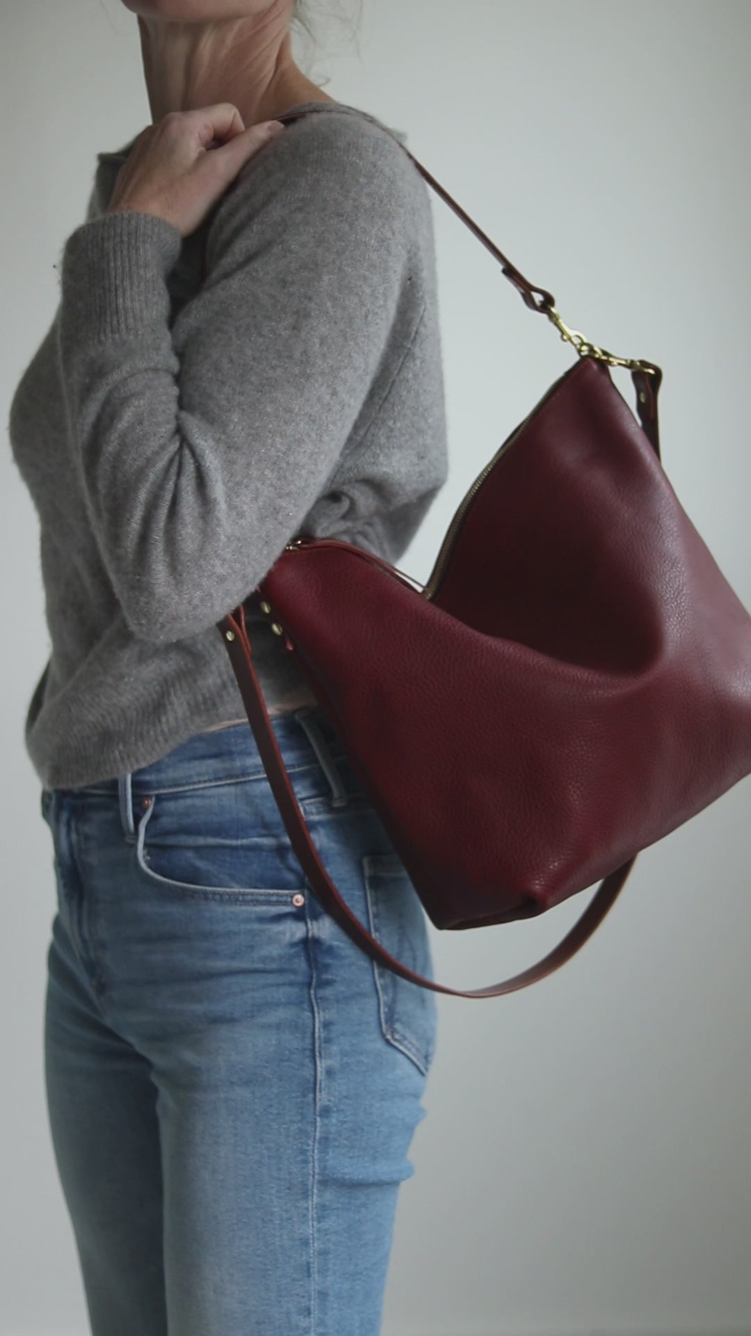 Large Slouchy Hobo Crossbody - Red Pebble