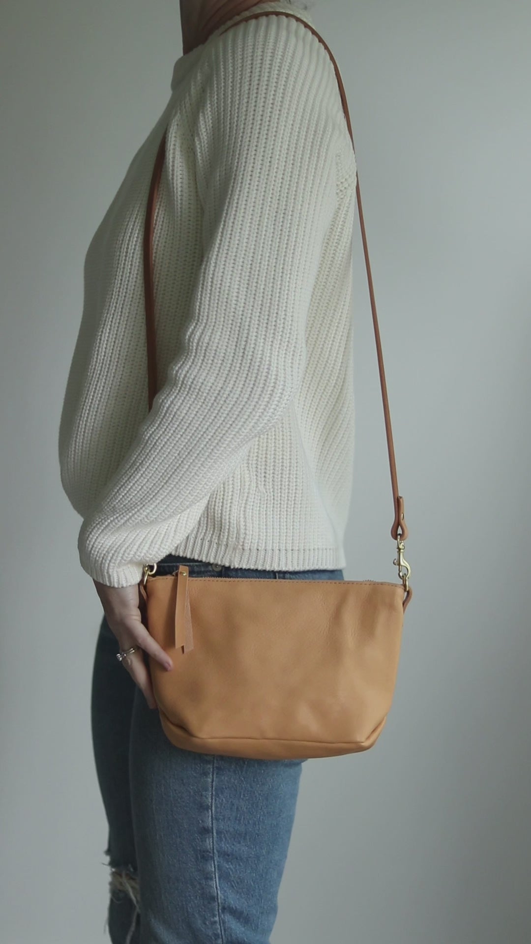 Summer Seconds Sale - Small Leather Convertible Crossbody Clutch Bag - Beige No. 10