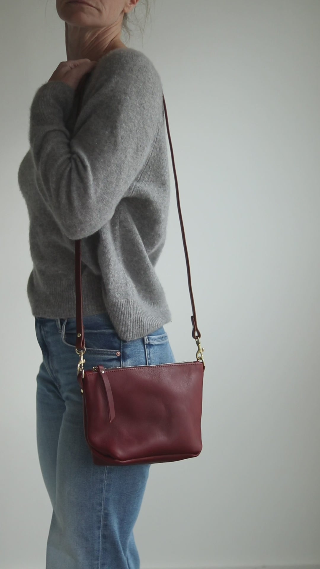 Small Leather Convertible Crossbody Clutch Bag - Red Pebble