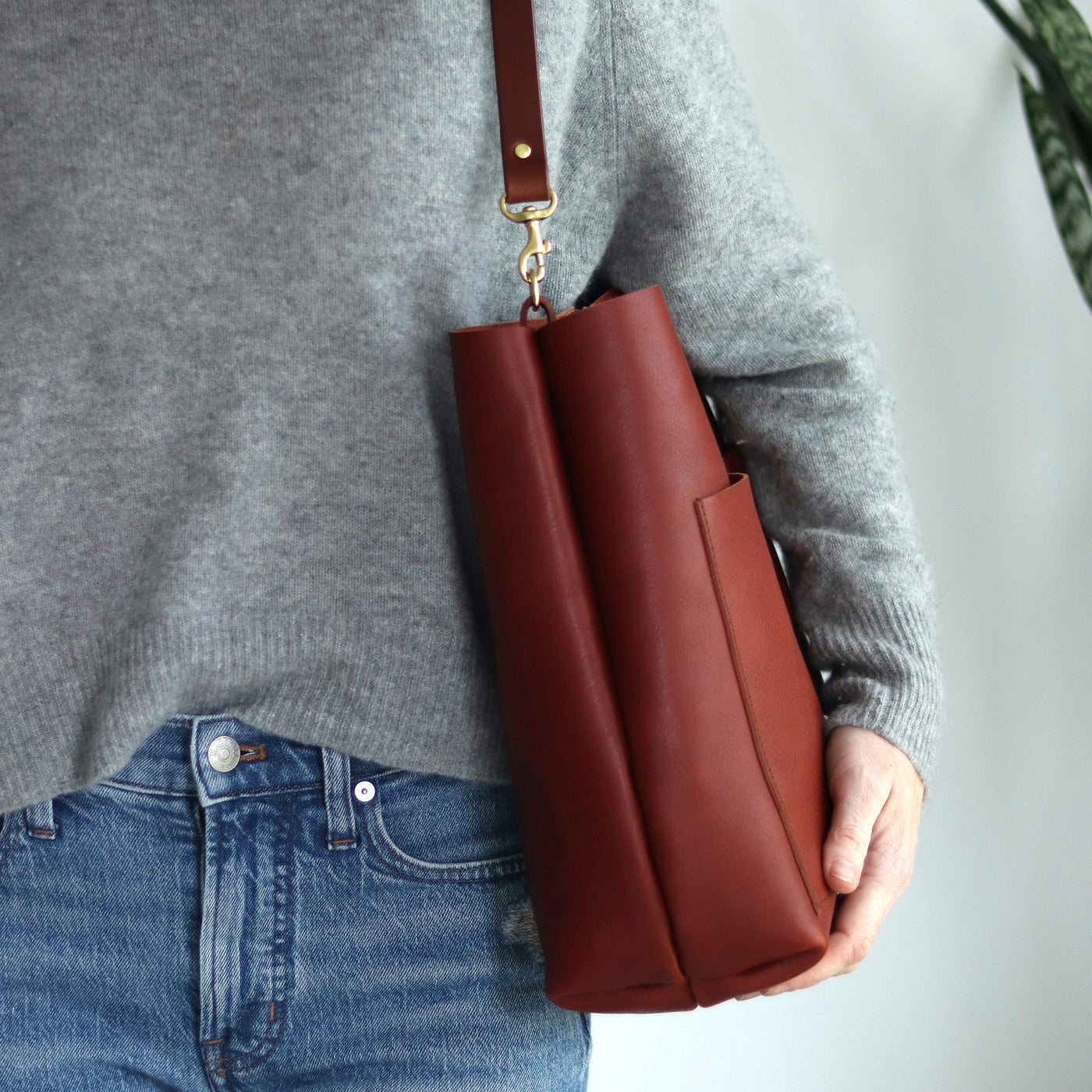 Leather Day Bag - Red Pebble