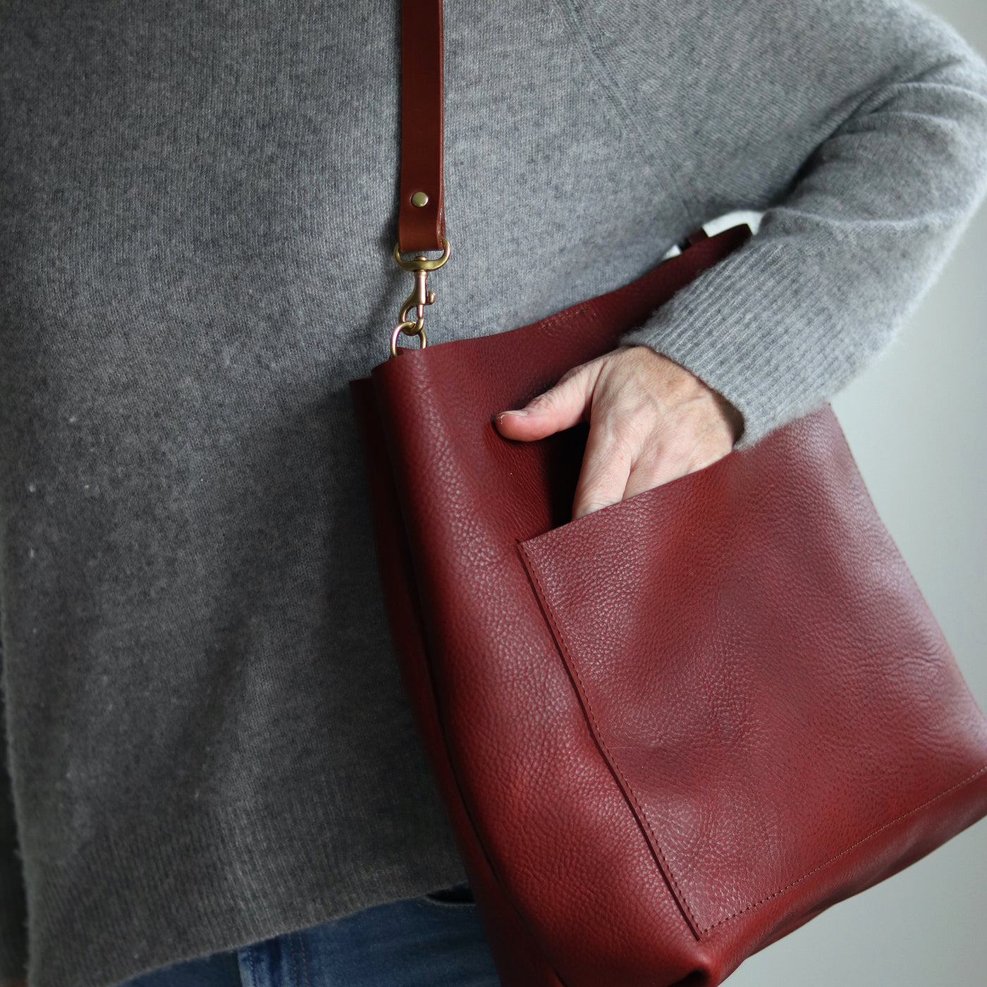 Leather Day Bag - Red Pebble