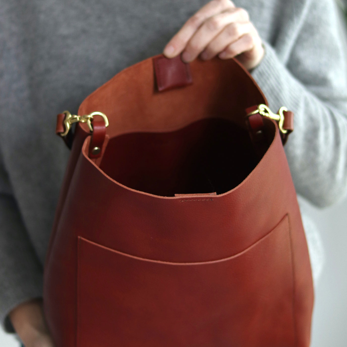 Leather Day Bag - Red Pebble