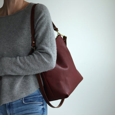 Large Slouchy Hobo Crossbody - Red Pebble