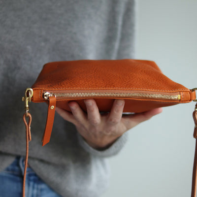 Small Leather Convertible Crossbody Clutch Bag - Tan Pebble