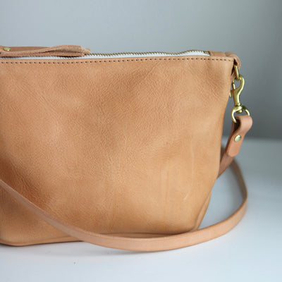 Seconds Sale - Small Leather Convertible Crossbody Clutch Bag - Beige Pebble