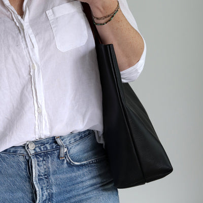 Minimalist Tote - Black Pebble with Brown Straps