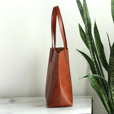 Minimalist Tote - Cognac