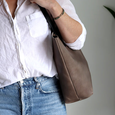 Minimalist Leather Tote - Gray with Black Straps