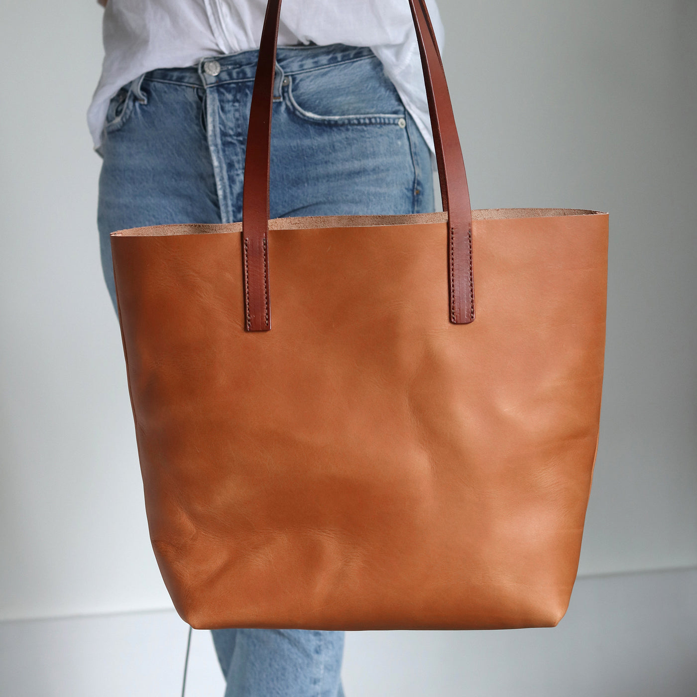 Minimalist Leather Tote Bag