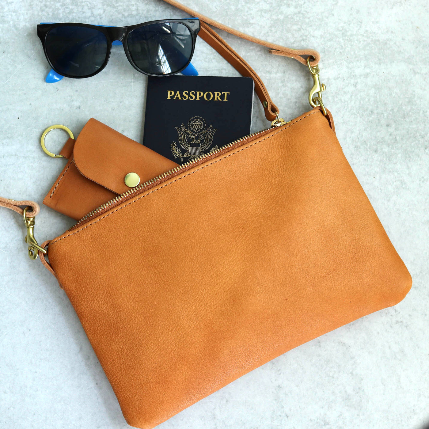 Small Leather Crossbody Clutch Bag - Tan Pebble