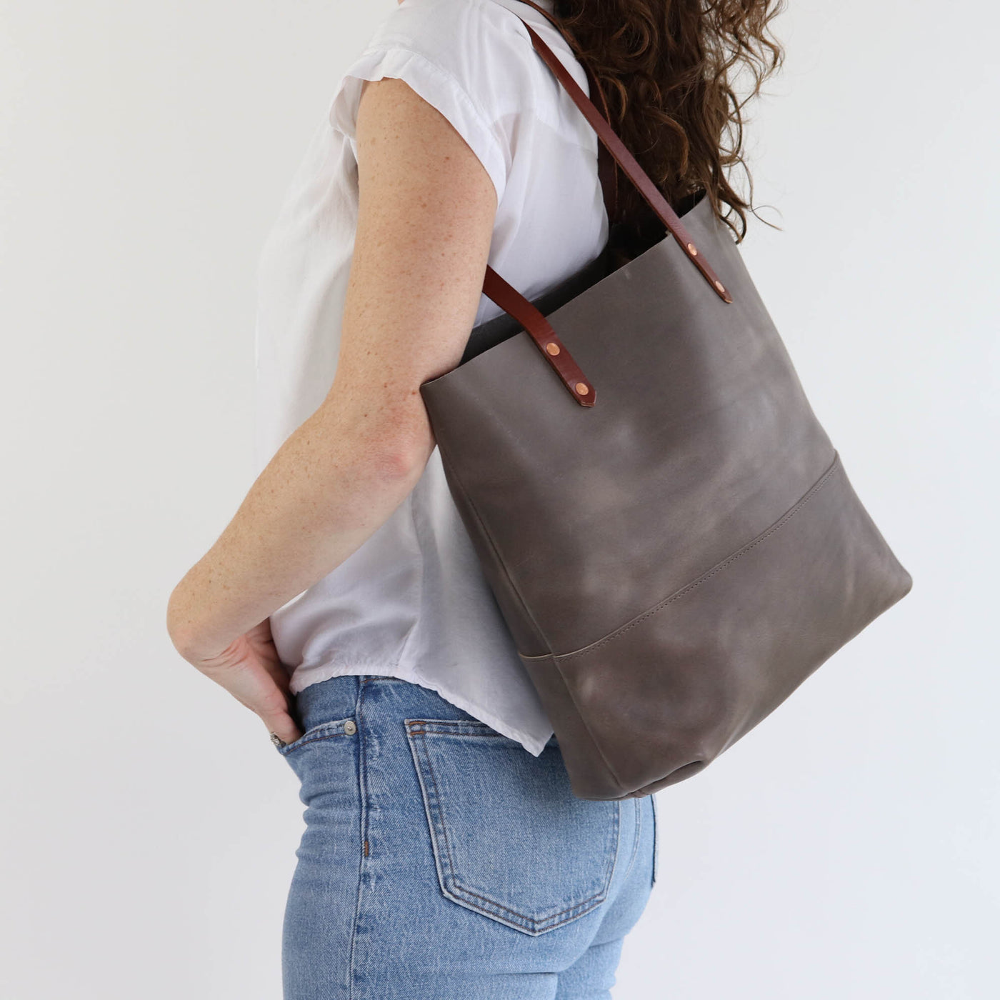 Work Tote in Italian Vegetable Tanned Leather - Gray