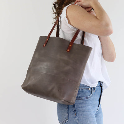 Work Tote in Italian Vegetable Tanned Leather - Gray