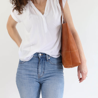 Work Tote in Italian Vegetable Tanned Leather - Tan