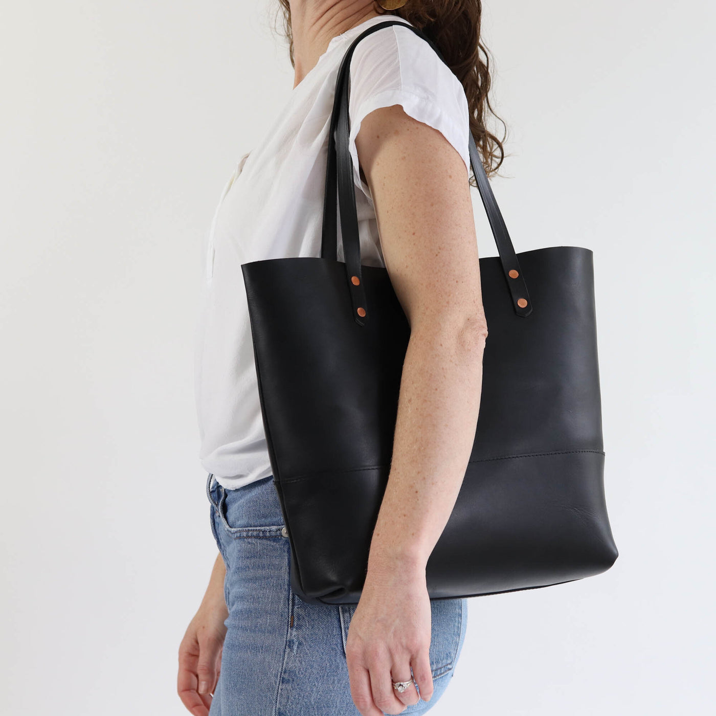 Work Tote in Italian Vegetable Tanned Leather - Black