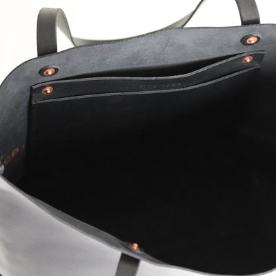 Work Tote in Italian Vegetable Tanned Leather - Black