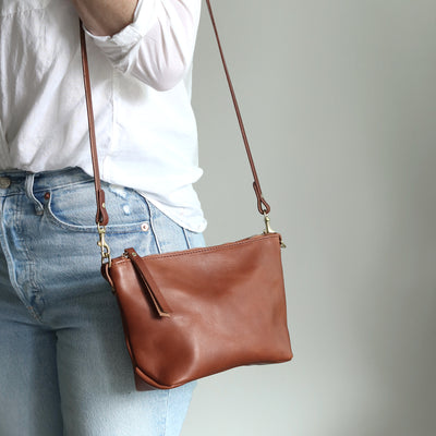 Small Leather Convertible Crossbody Clutch Bag - Cognac