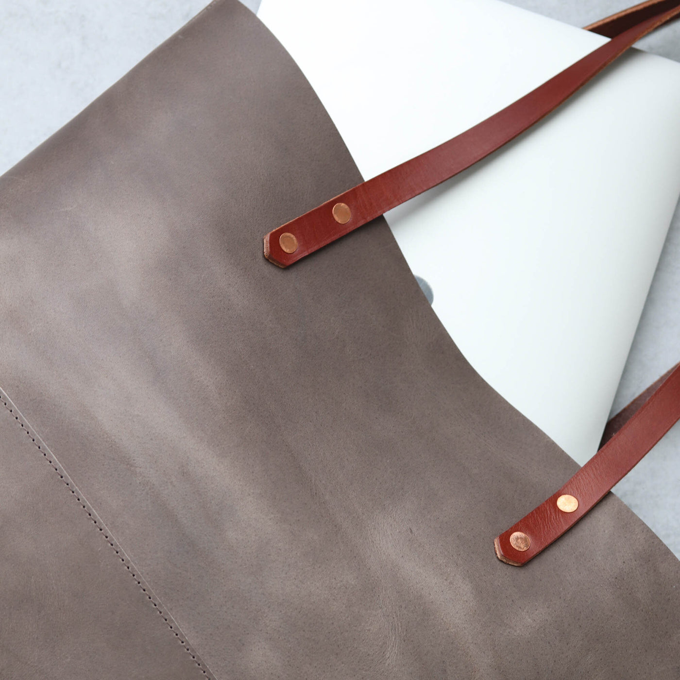 Work Tote in Italian Vegetable Tanned Leather - Gray