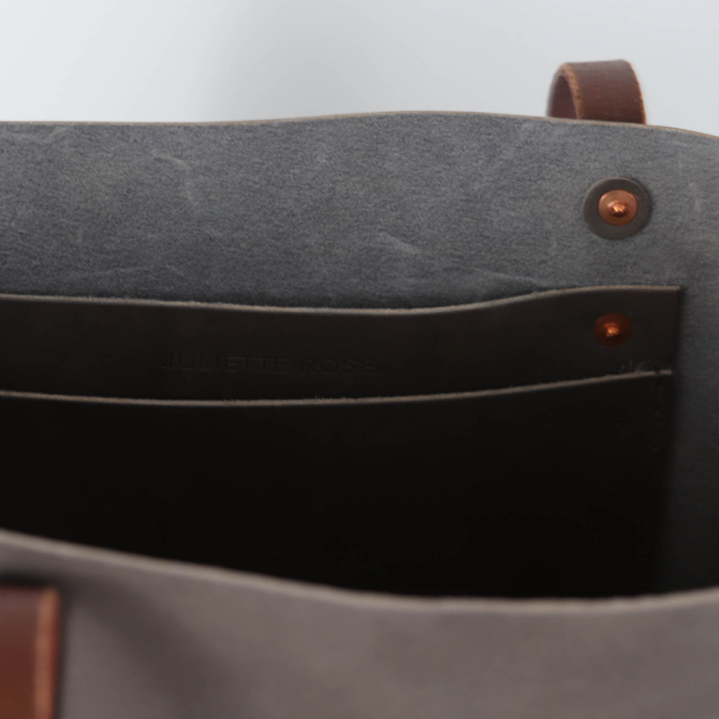 Work Tote in Italian Vegetable Tanned Leather - Gray